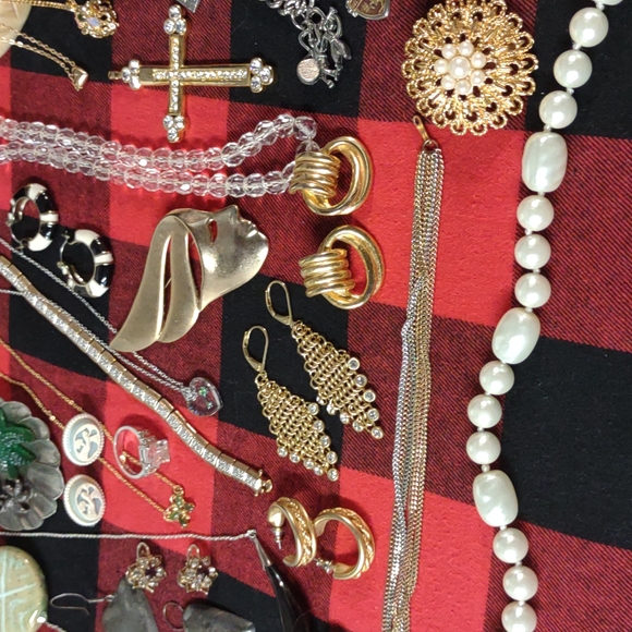 Vintage Jewelry Lot Signed Rhinestones Sterling Silver Glass Jade Unique Vintage - Picture 7 of 16